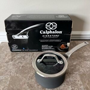 Signature™ Hard-Anodized Nonstick 1-Quart Sauce Pan with Cover